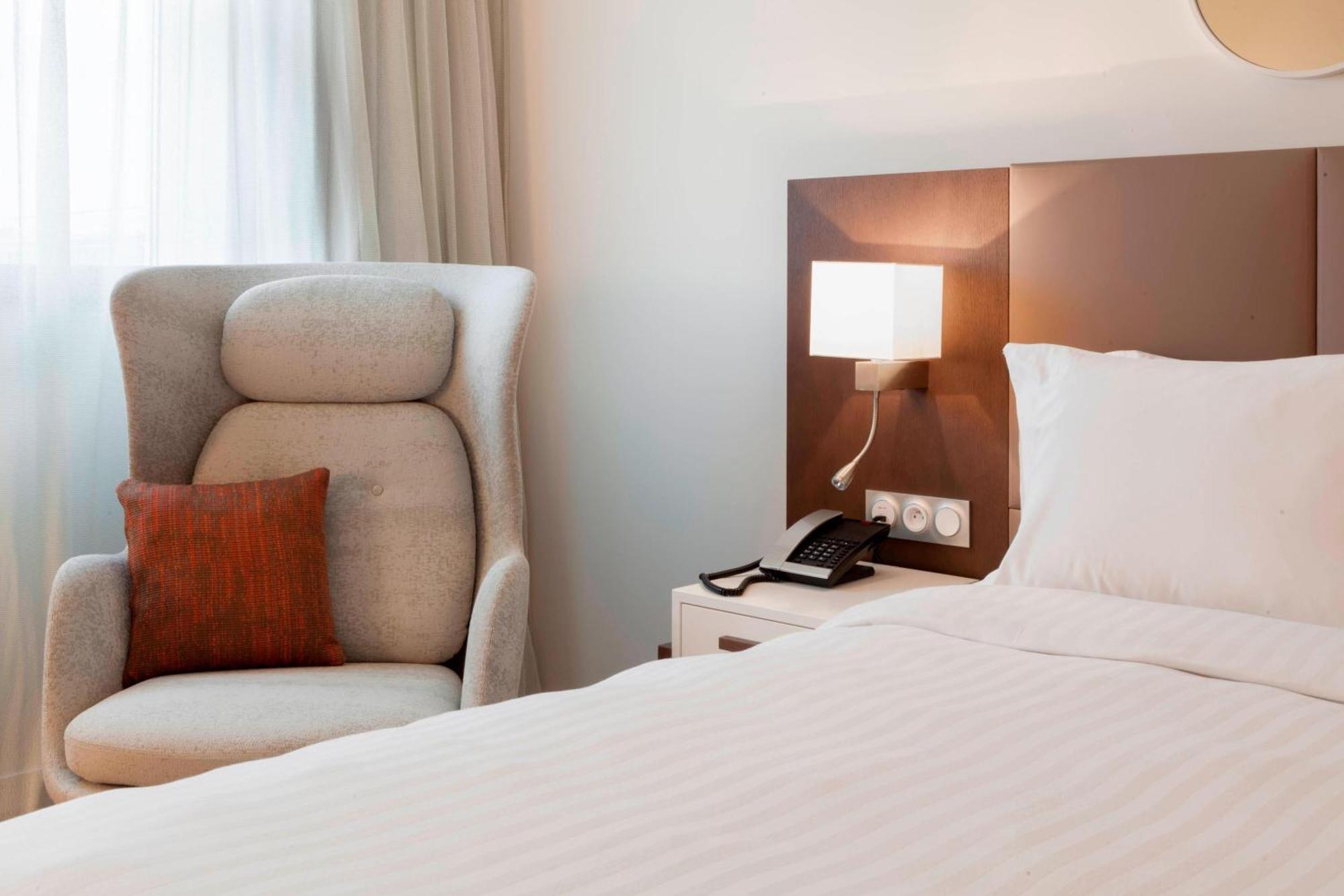เอซี โฮเต็ล บาย แมริออท ปารีส บูร์เกต์ แอร์พอร์ต Hotel Dugny ภายนอก รูปภาพ