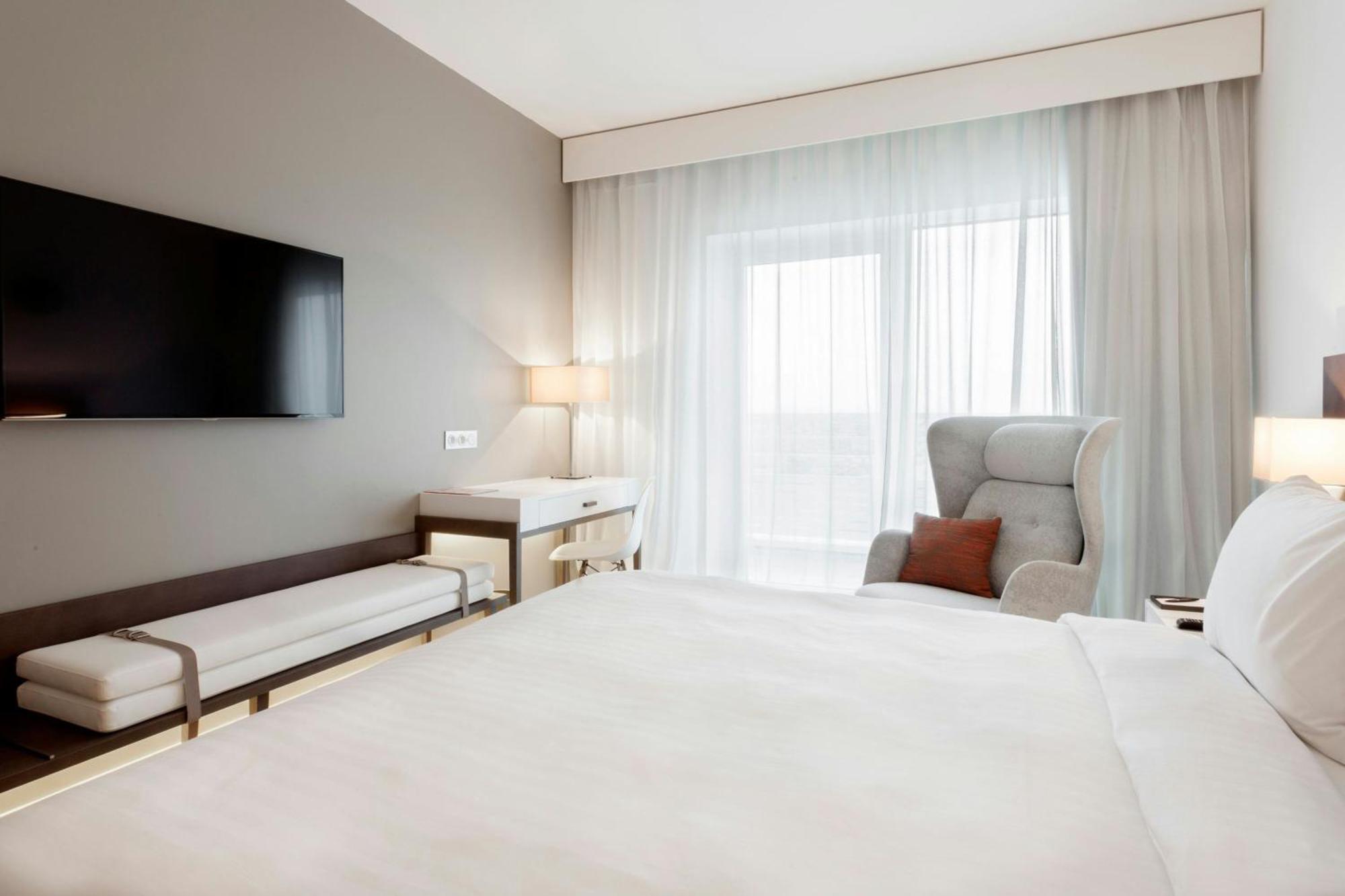 เอซี โฮเต็ล บาย แมริออท ปารีส บูร์เกต์ แอร์พอร์ต Hotel Dugny ภายนอก รูปภาพ